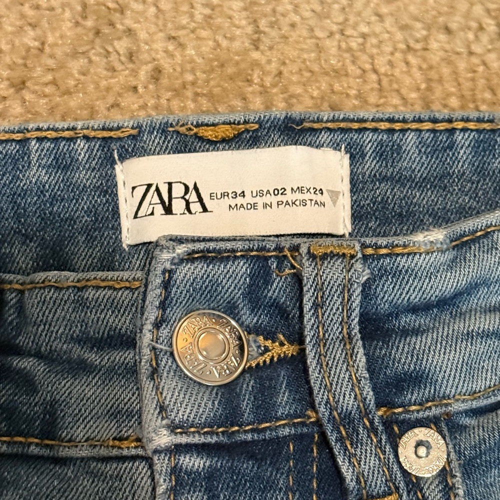 Zara Jeans - Picture 3 of 4